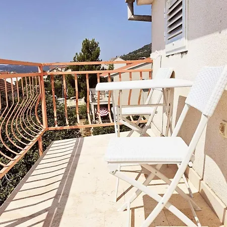 Eljka - With Terrace And A Sea View 2 Apartment *